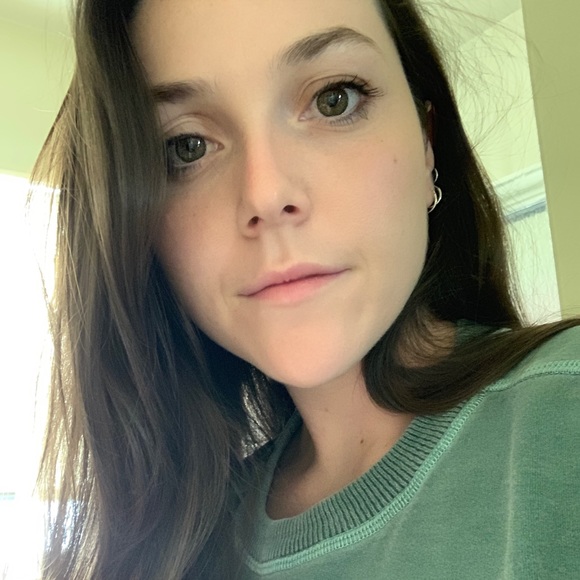 Meet your Posher, Kate - Picture 1 of 1